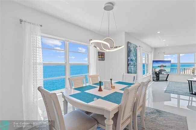 Building Photo - 3850 Galt Ocean Dr