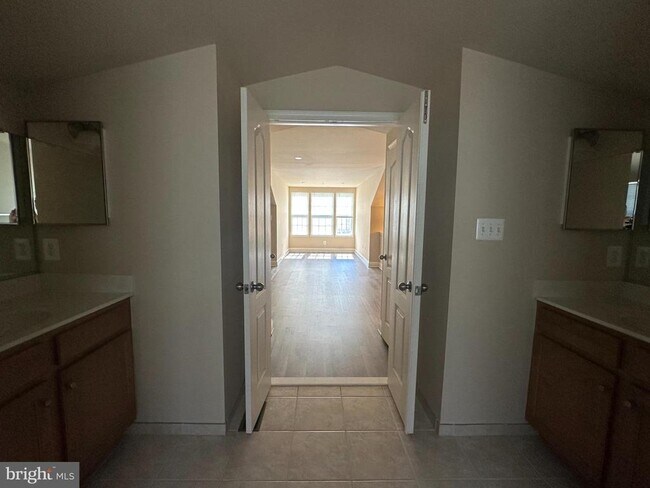 Building Photo - 11904 Weybridge Lane