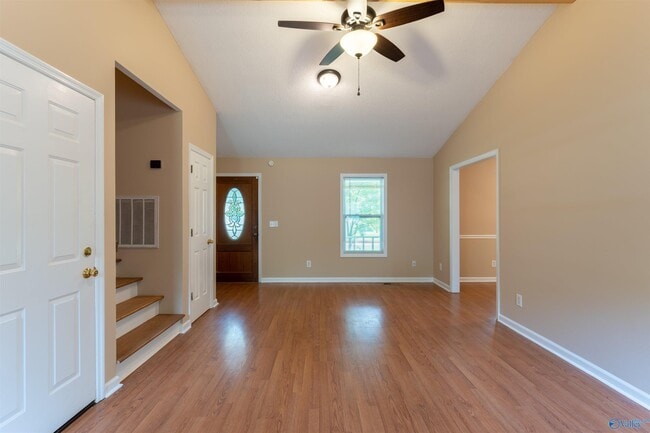 Building Photo - 155 Mylo Rd