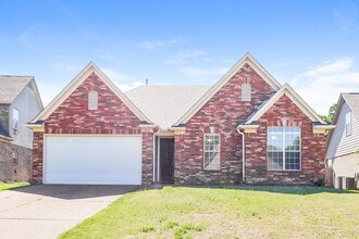 Building Photo - 1384 Carlton Ridge Dr