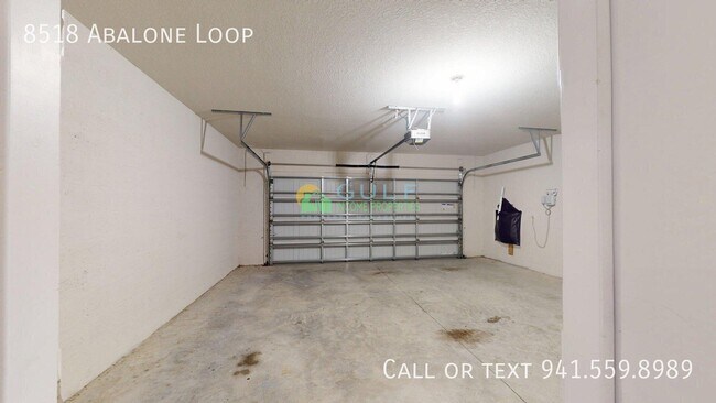 Building Photo - 8518 Abalone Loop