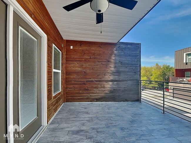 Building Photo - 1746 N Reno Dr