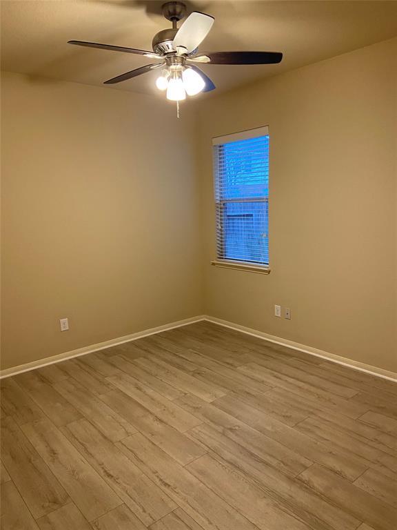 Building Photo - 8922 Rollick Dr
