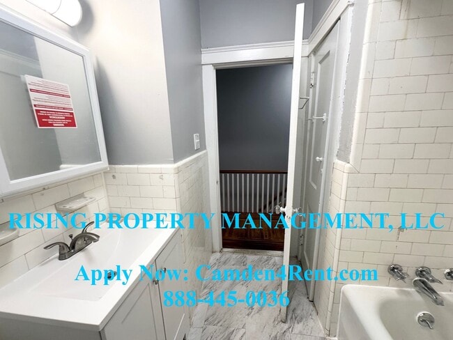 Building Photo - Newly Renovated 3 Bedroom 1.5 Bathroom semi-detached home in Parkside.  This home has refinished ...