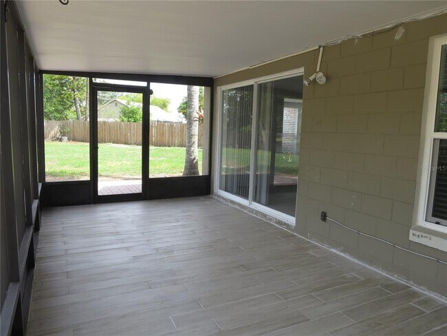 Building Photo - 11500 Vega Ct