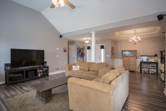 Building Photo - 4516 Logans Way