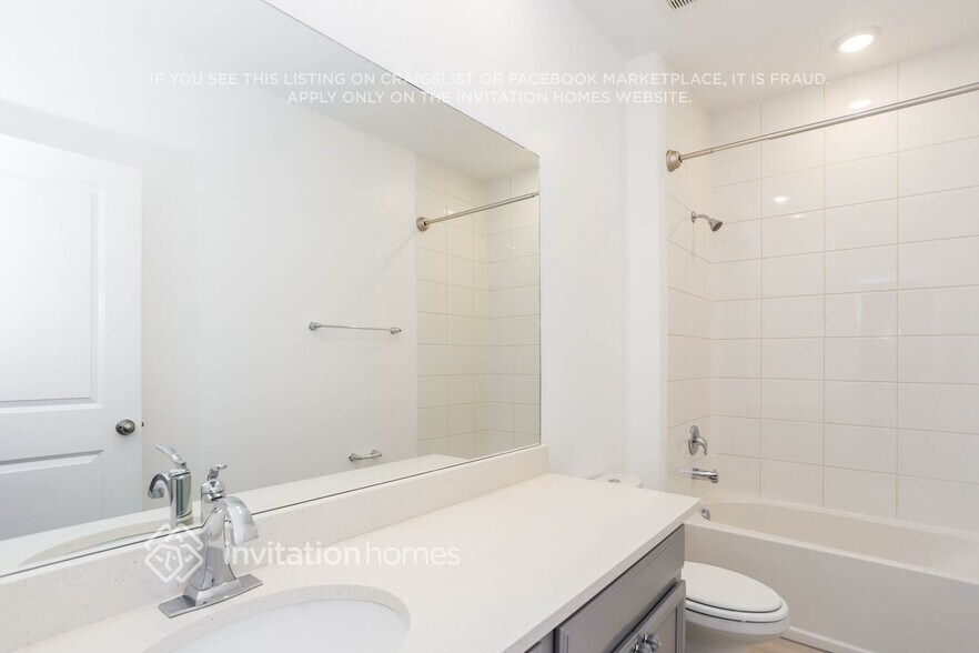 Building Photo - 9911 Colorado Pl