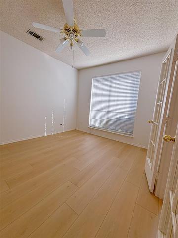 Building Photo - 1437 Sussex Dr