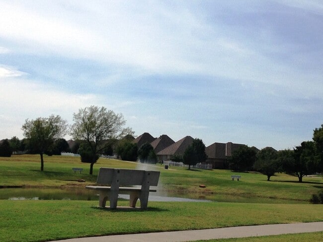 Building Photo - Fenwick Garden Village + Gated Community i...