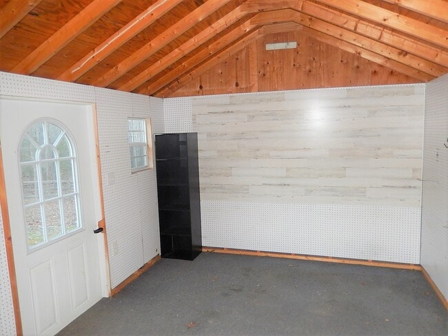 Building Photo - 6610 Lipscomb Dr
