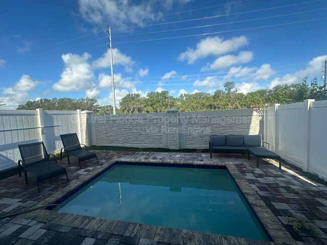 Building Photo - 240 Villa Domani Ct