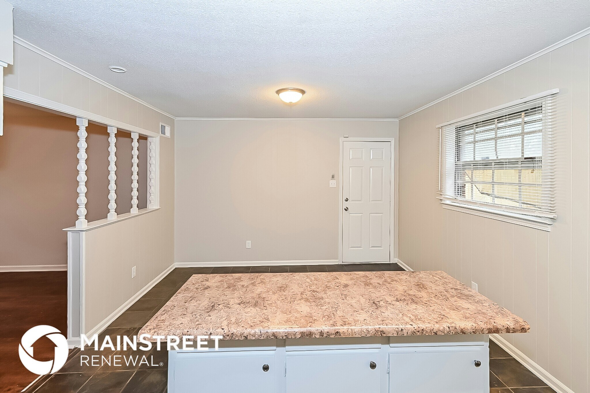 Building Photo - 4229 Forest View Dr