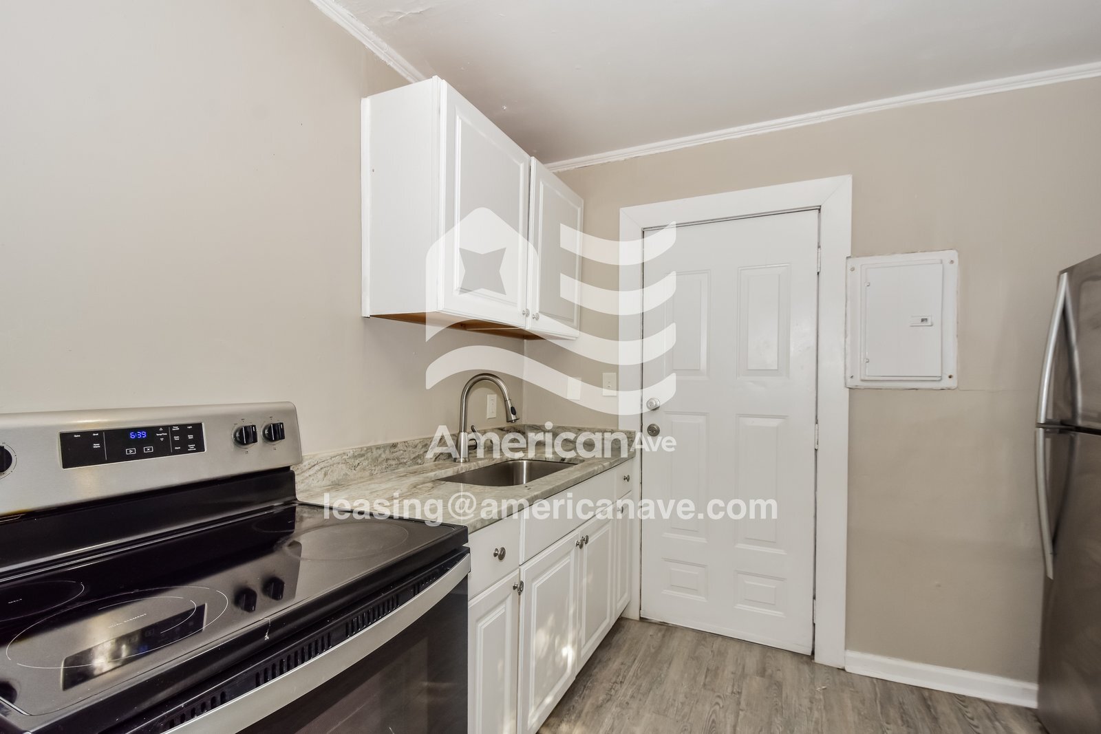 Building Photo - 7030 Sprott St