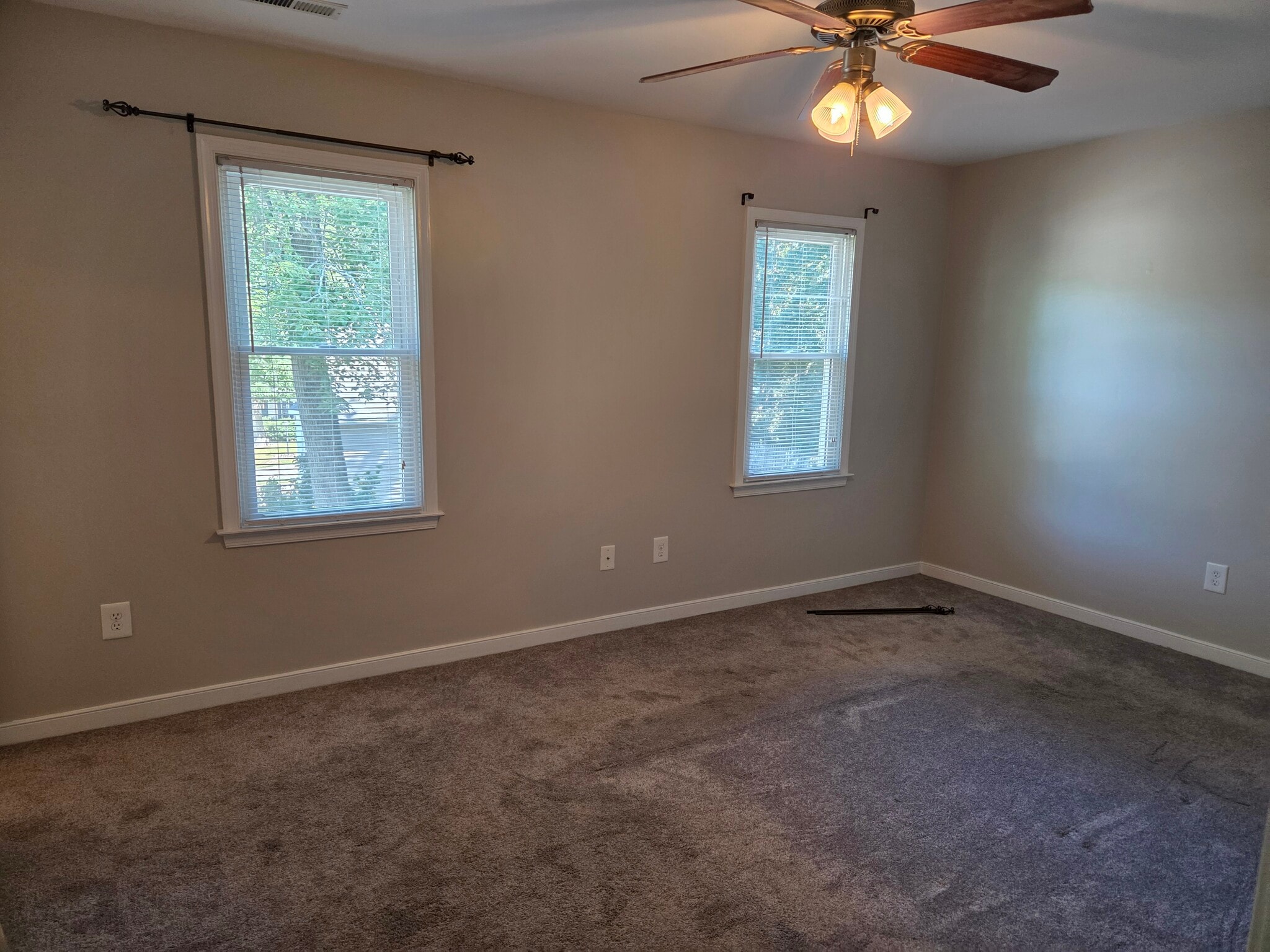 Master bedroom - 12604 Paget Ct