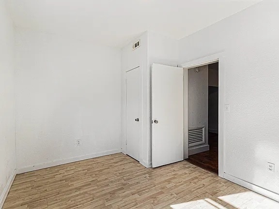 Building Photo - 703 W Dowland St