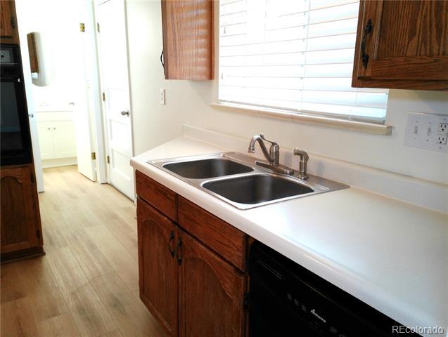 Building Photo - 2110 Glenn Summer Rd