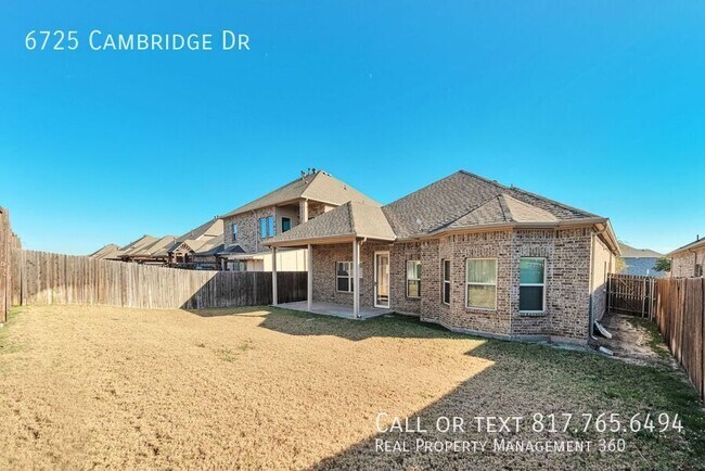 Building Photo - 6725 Cambridge Dr