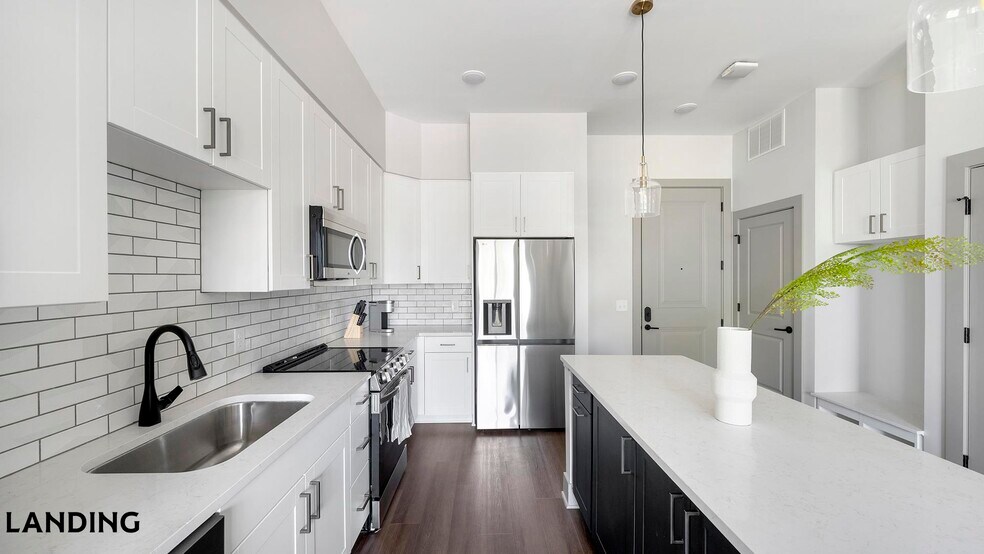 Building Photo - 1310 Hillside Ave
