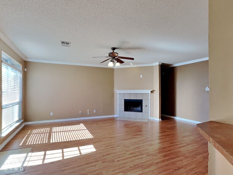 Building Photo - 5505 Stonemoss Dr