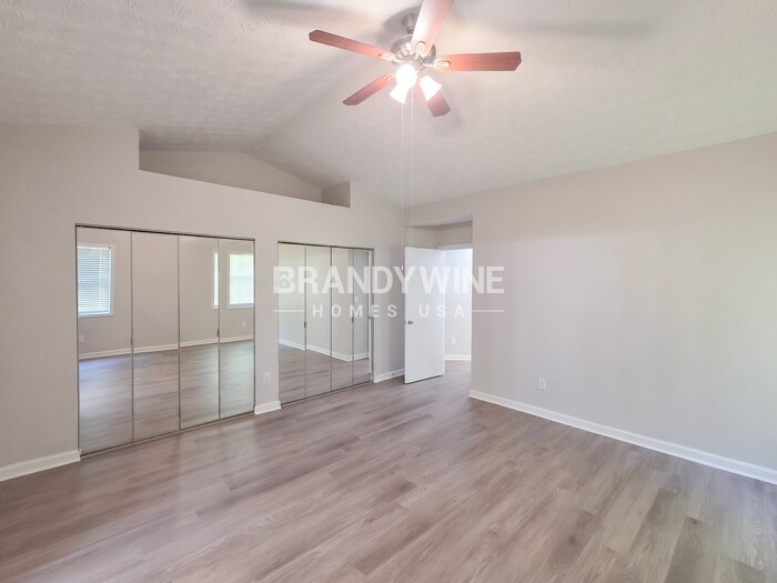 Building Photo - 5900 Homestead Cir