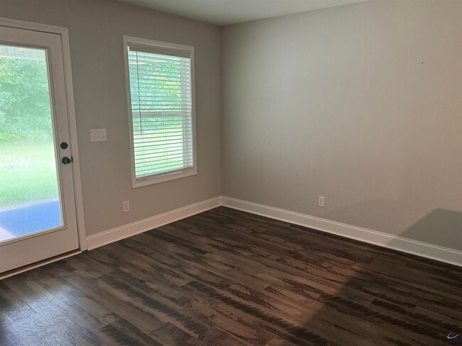 Building Photo - 322 Grayton Way
