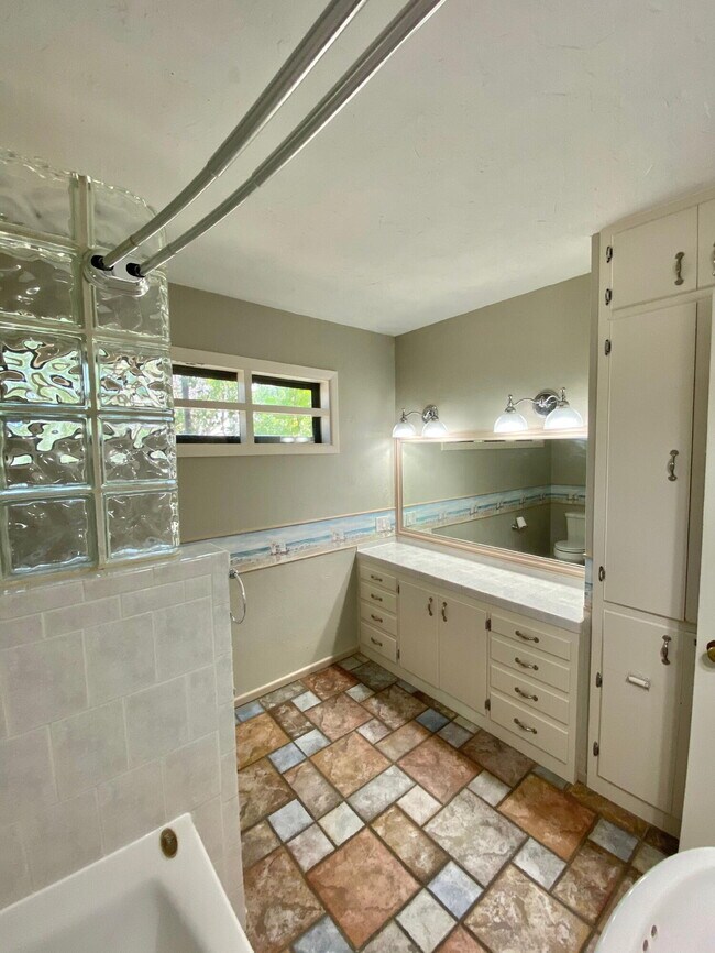 Building Photo - 3509 37th St