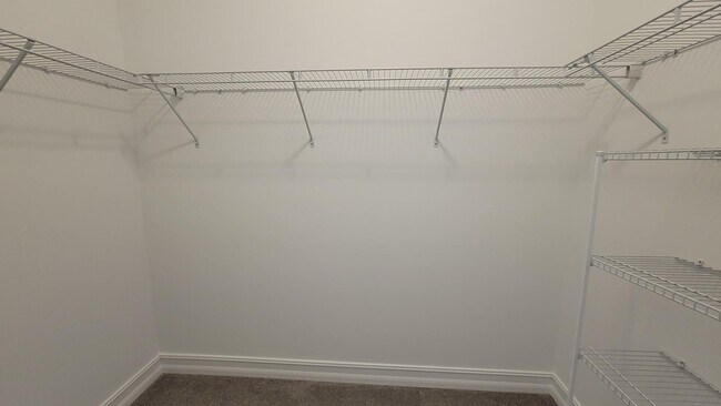 Building Photo - 3930 SW 16th Pl