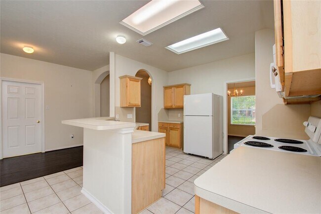 Building Photo - 5715 Afton Ridge Ln
