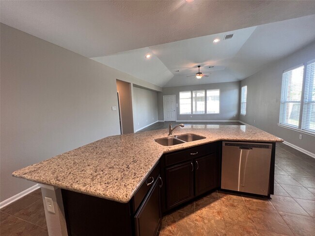 Building Photo - 2906 Coastal Prairie Ln