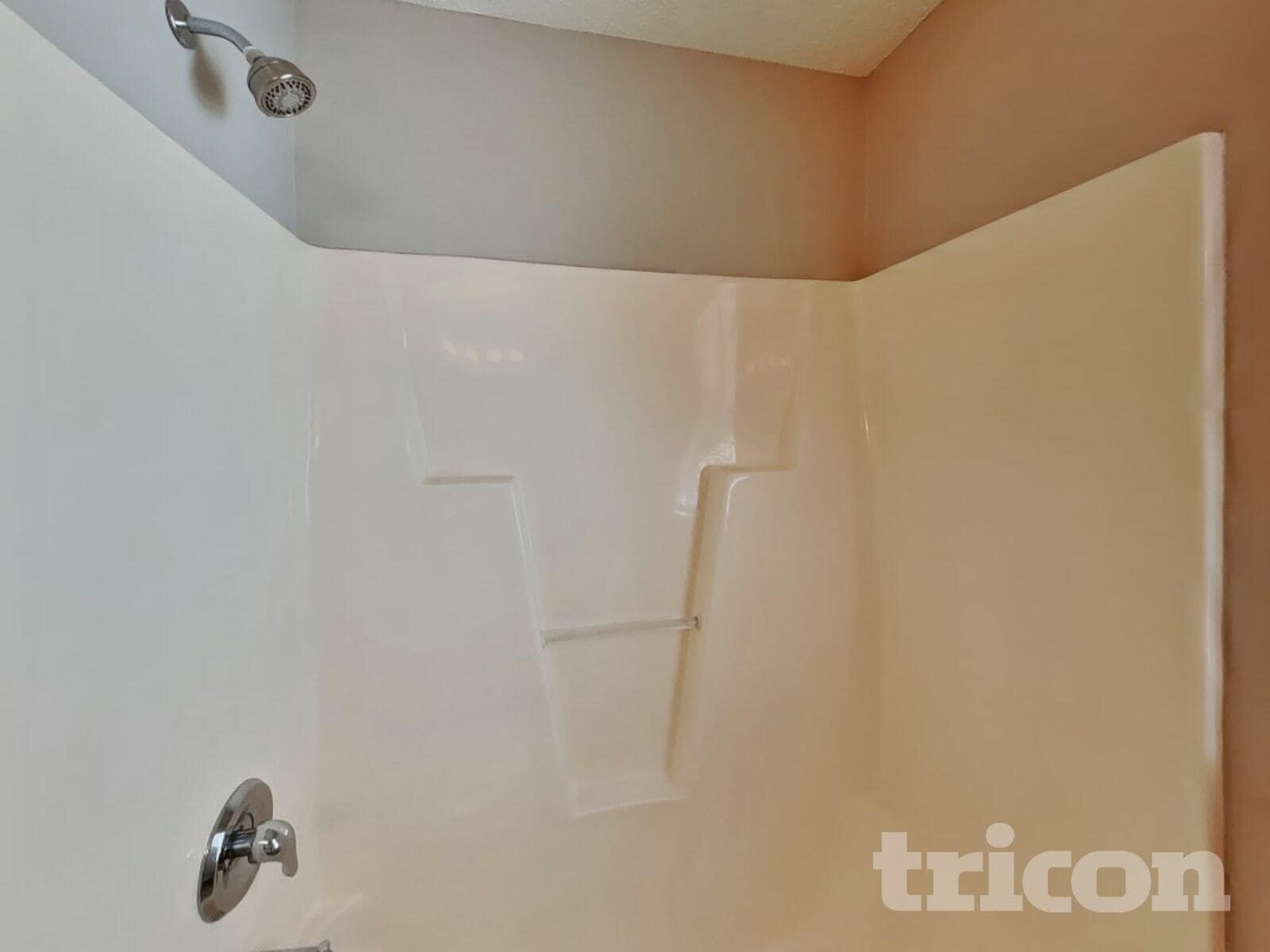 Building Photo - 121 Quiet Refuge Ln