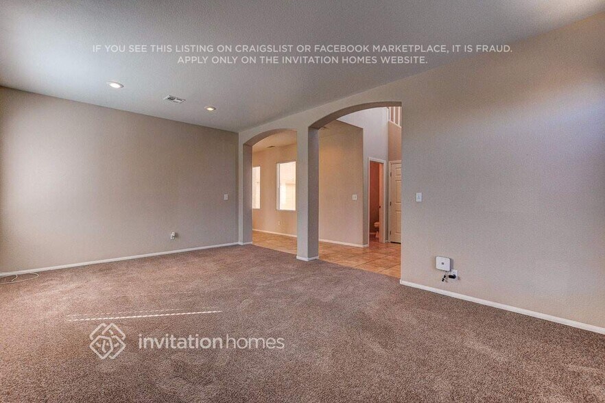 Building Photo - 10471 Anacostia St