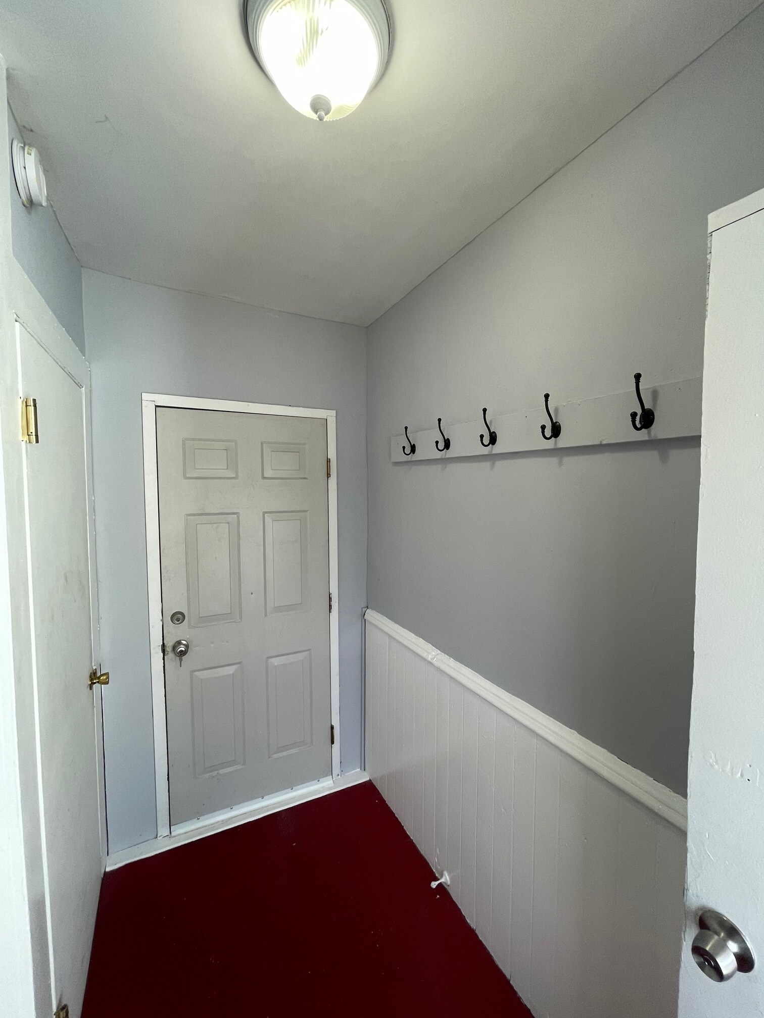 Building Photo - 49 Vine St