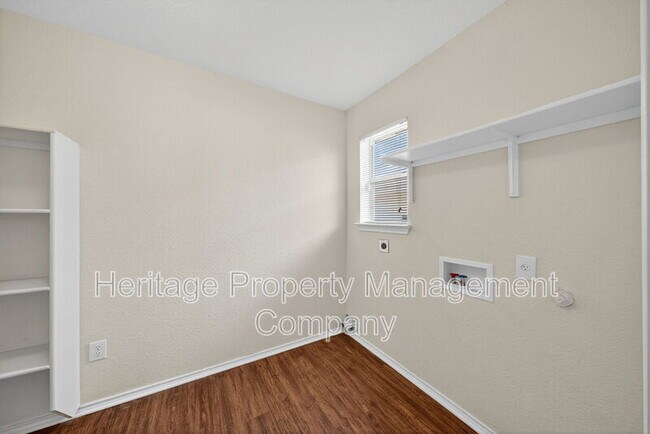 Building Photo - 4935 Dahlia Terrace