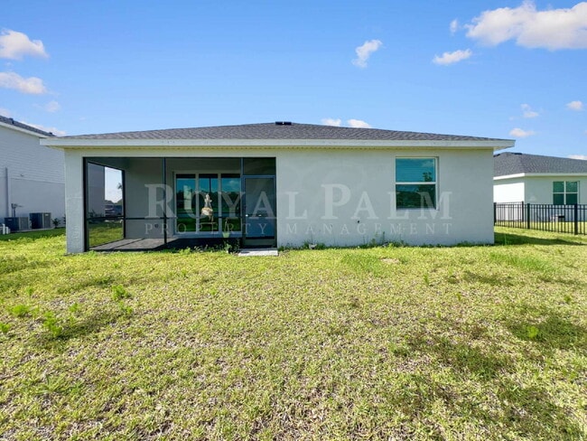 Building Photo - 10706 Clementine Pl