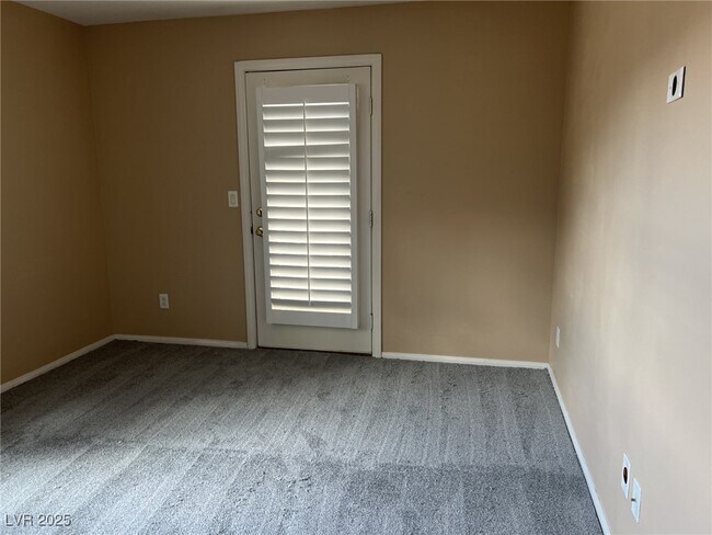 Building Photo - 1696 Sabatini Dr