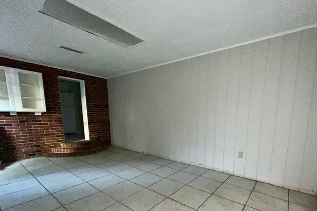 Building Photo - 3029 Sleepy Hill Rd