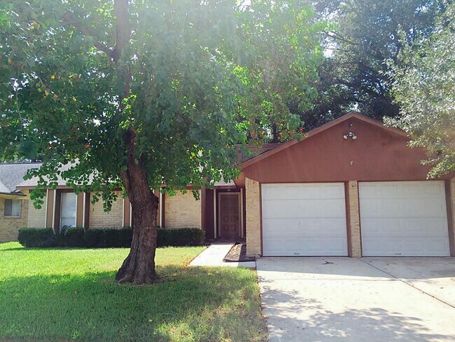 Primary Photo - 17915 Wild Willow Ln