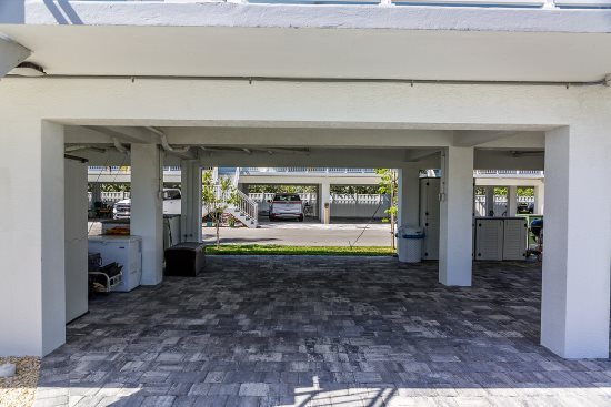 Building Photo - 10877 Overseas Hwy