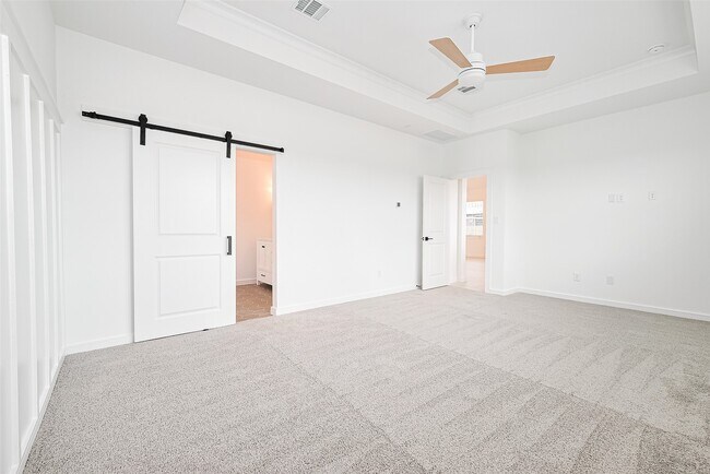 Building Photo - 2627 Clapbread Ln