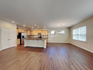 Building Photo - 1614 Deer Meadows Dr