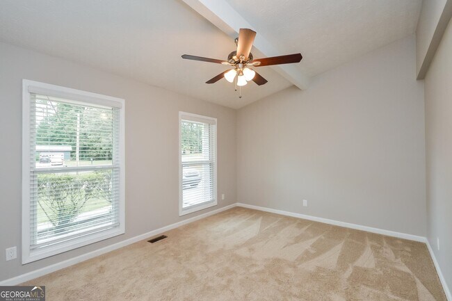 Building Photo - 2383 Corigan Cir NE