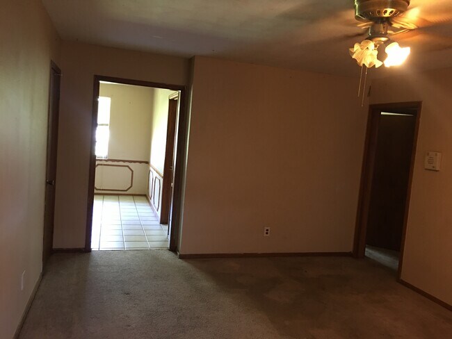 Living Room - 1017 SW 67th St