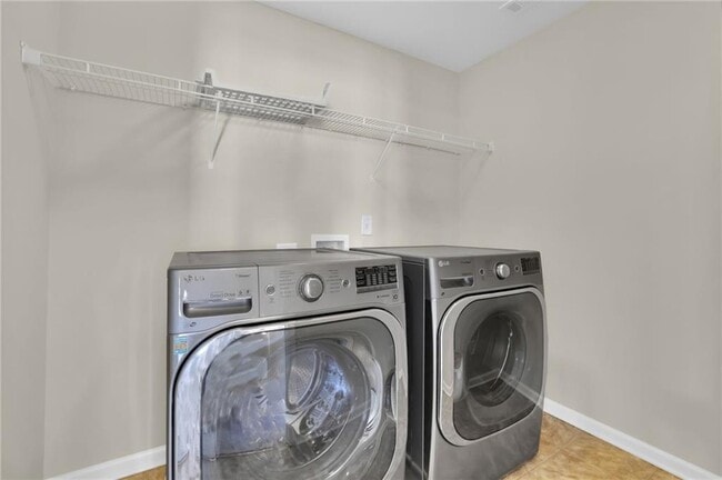 Building Photo - 1710 Eastbrooke Pl