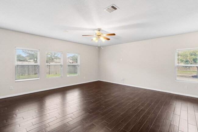 Building Photo - 18715 Windy Stone Dr