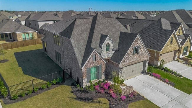 Building Photo - 11430 Bush Clover Dr