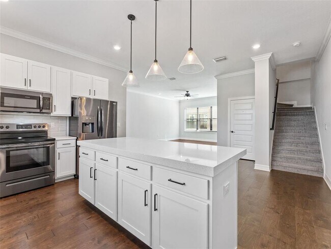 Building Photo - 3421 W Horatio St