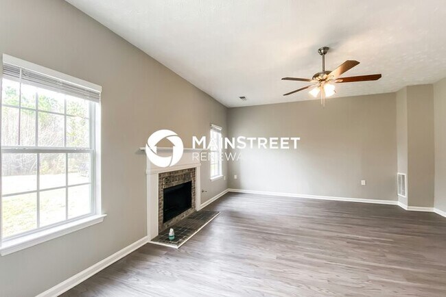 Building Photo - 4 Bedroom Pet-Friendly Home in JONESBORO, ...