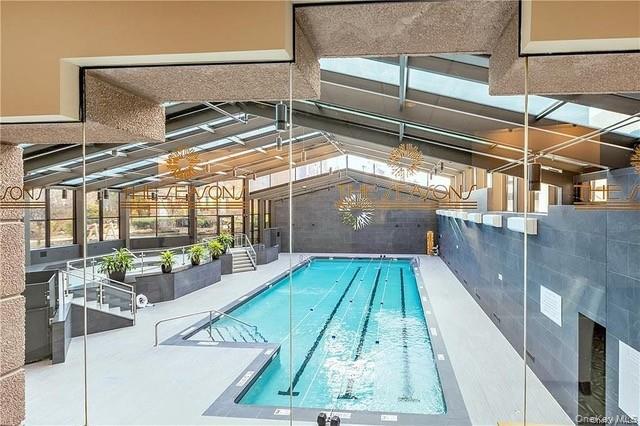 Building Photo - 4 Martine Ave