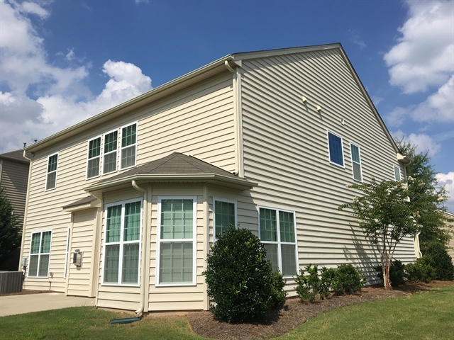 Building Photo - 15105 Carlow Hills Pl
