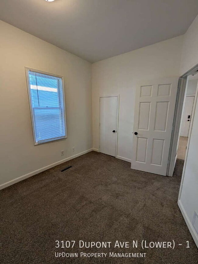 Building Photo - 3107 Dupont Ave N